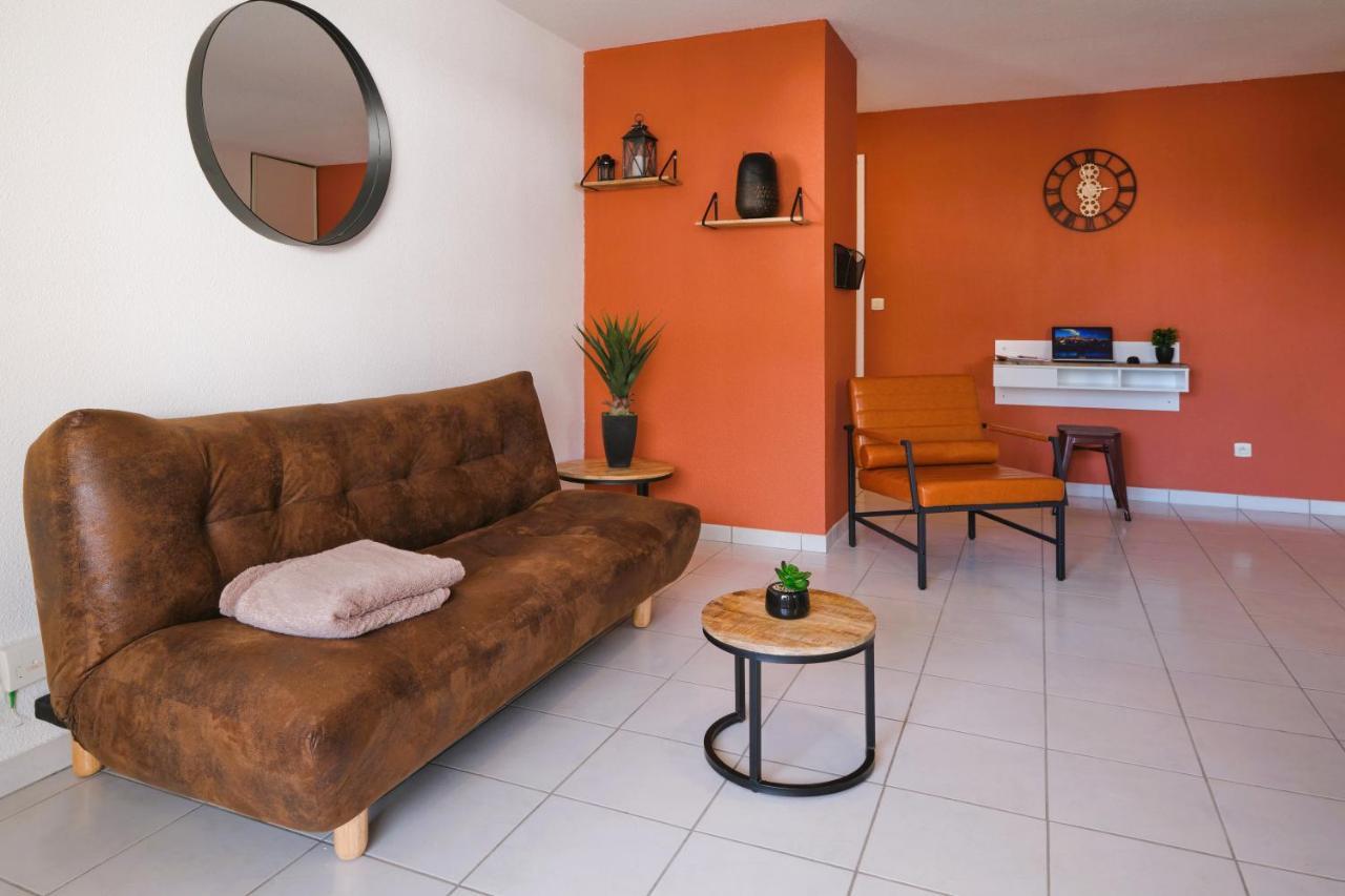 Ferienwohnung Tout Confort ! Calme, Climatisation, Piscine, Parking Gratuit, Grande Terrasse, Netflix, Wifi Carcassonne Exterior foto